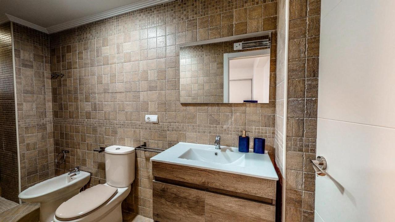 Holisplace- Lovely Apartment In Downtown Alicante Exterior foto